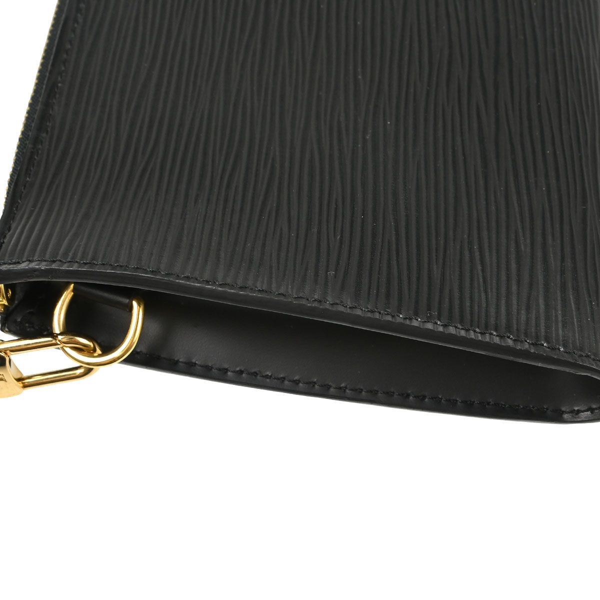Louis Vuitton Black Epi Pochette Accessoires 24 Handbag M52952