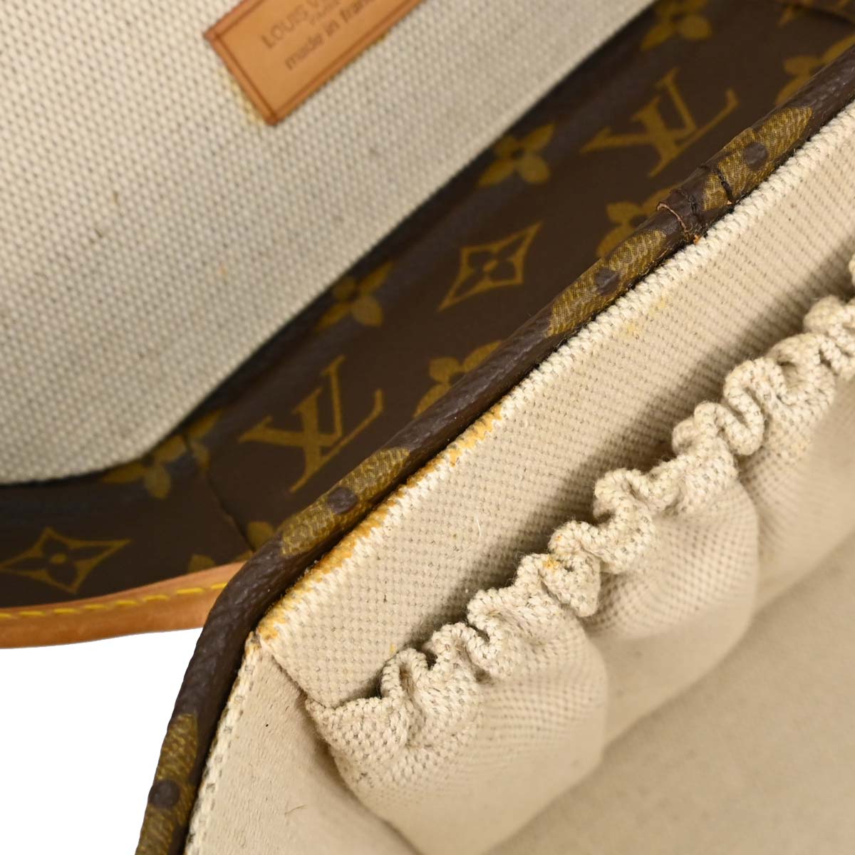 Louis Vuitton Monogram Boite Chapeaux 30 Hat Box M23626