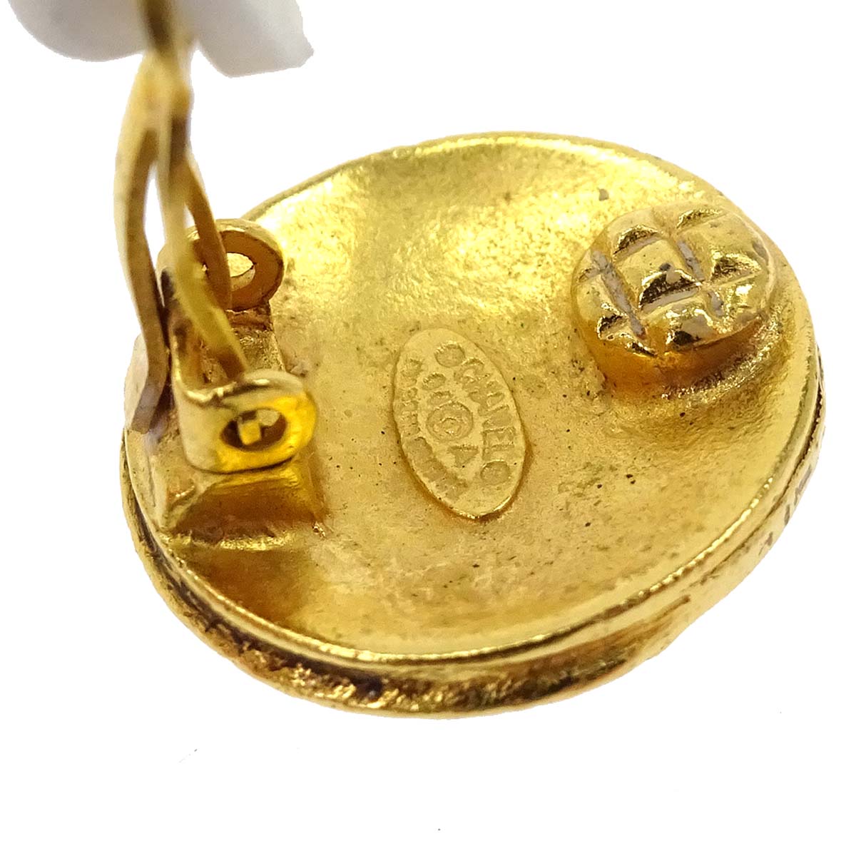 Chanel Button Clip-On Earrings Gold 94A