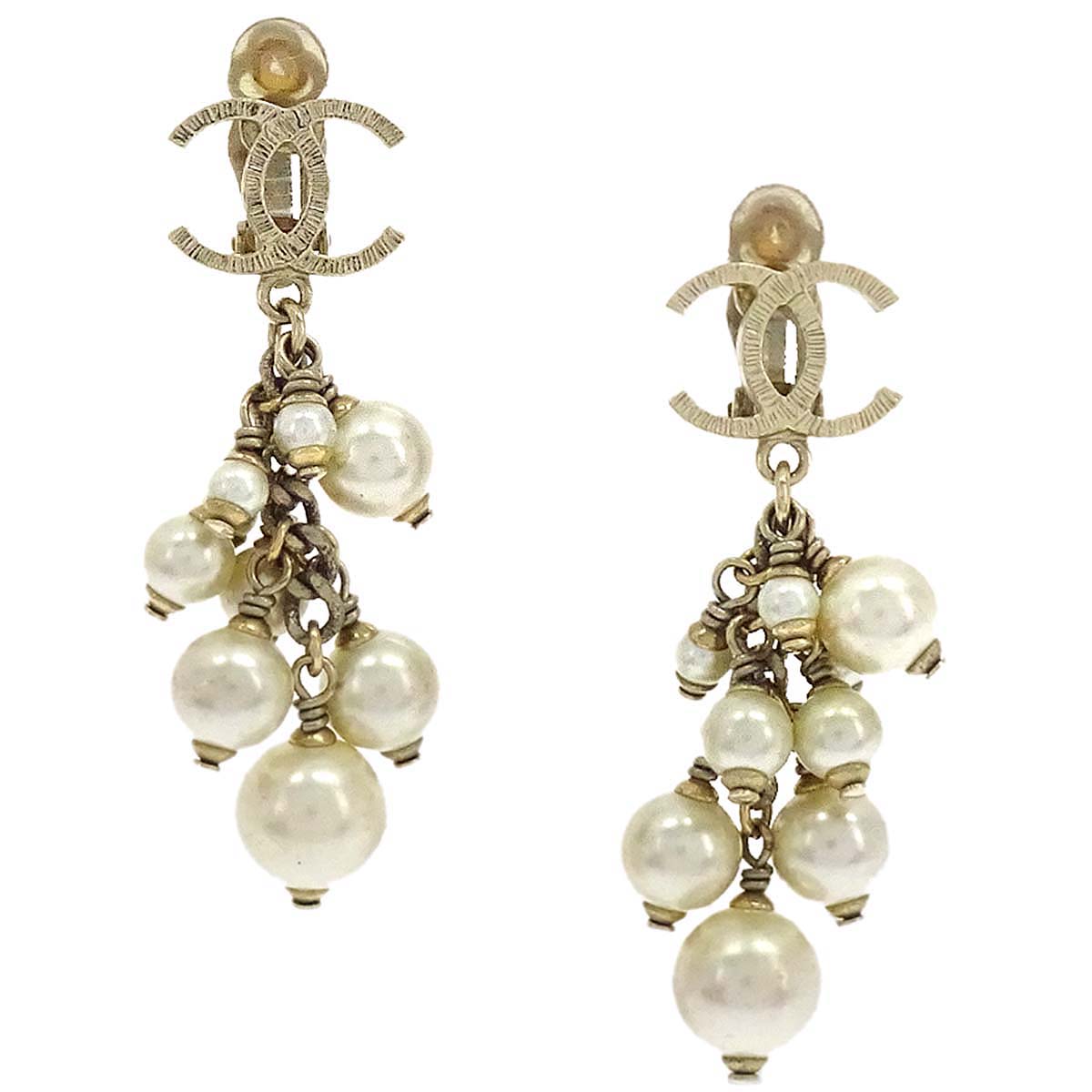 Chanel CC Costume Pearl Dangle Clip-On Earrings Gold A11P