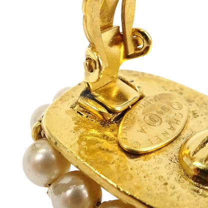 Chanel Gripoix Costume Pearl Rectangle Clip-On Earrings Gold 94A