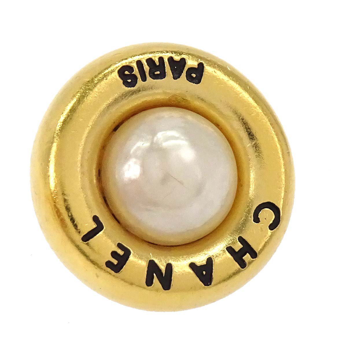 Chanel Costume Pearl Button Clip-On Earrings Gold 95A