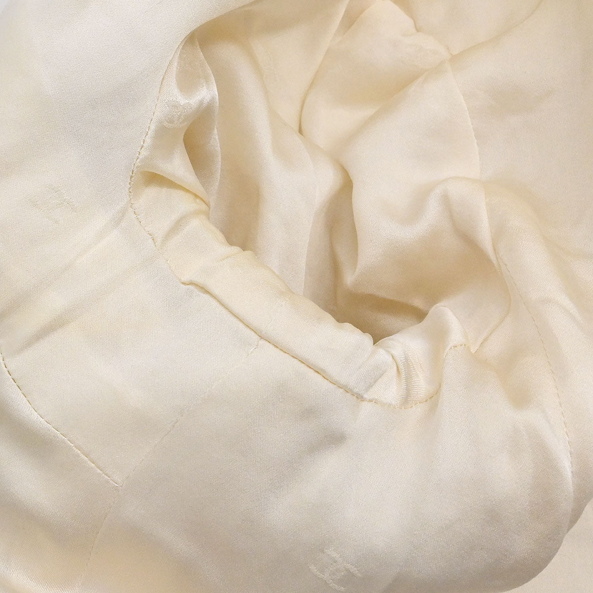 Chanel 1995 Single Breasted Collarless Jacket White #40