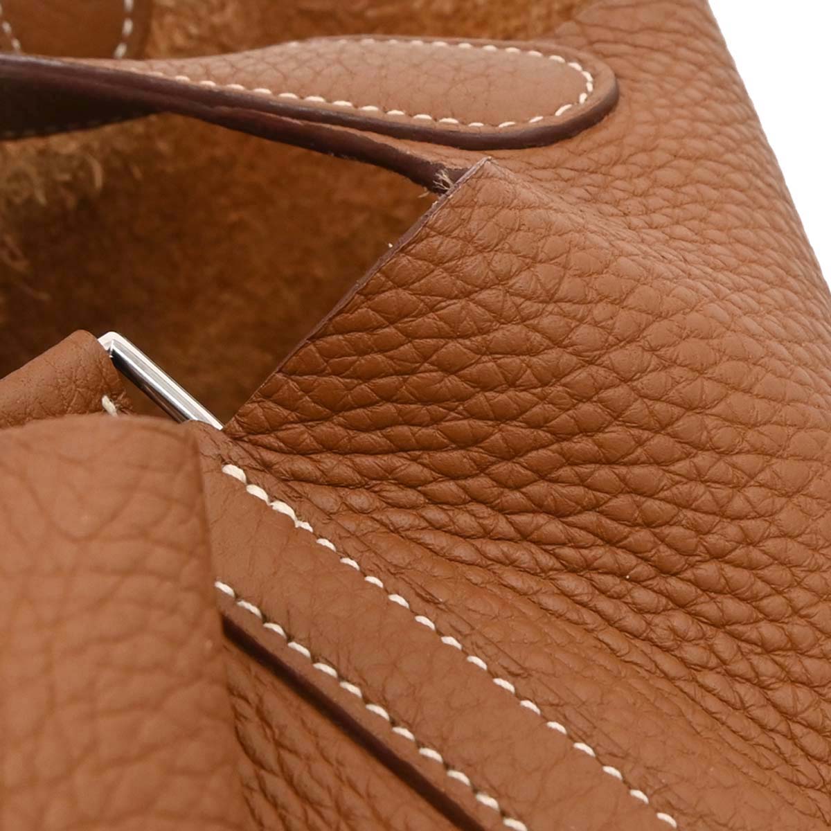 Hermes Gold Taurillon Clemence Picotin Lock 18 PM Handbag