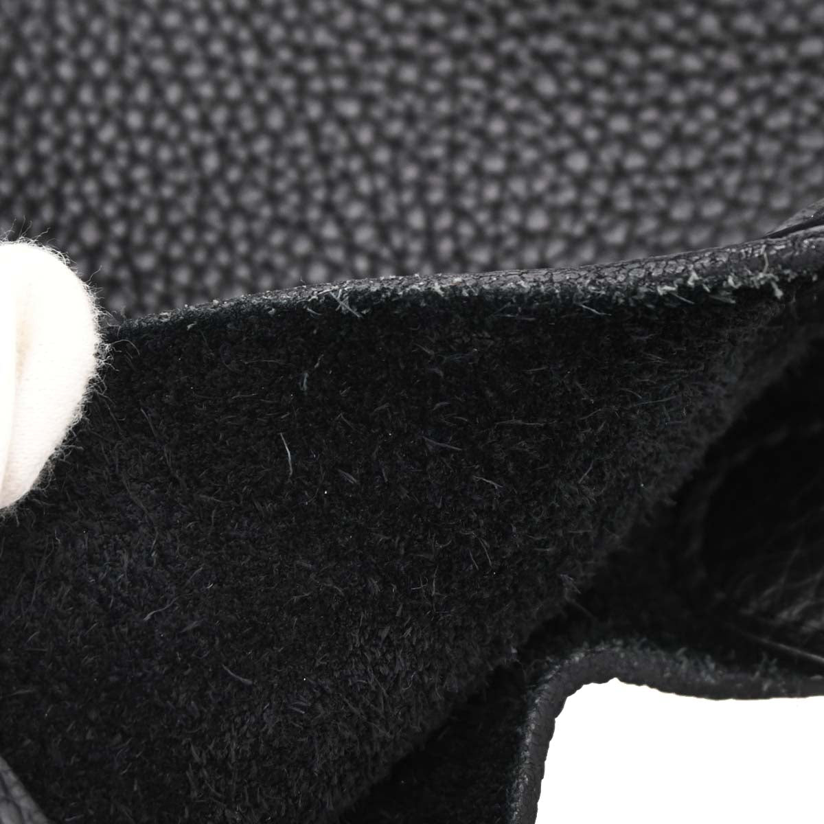 Hermes Black Taurillon Clemence Picotin Lock 22 MM Handbag