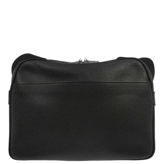 Louis Vuitton Black Taiga Reporter PM Shoulder Bag M30152