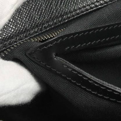 Louis Vuitton Black Taiga Reporter PM Shoulder Bag M30152