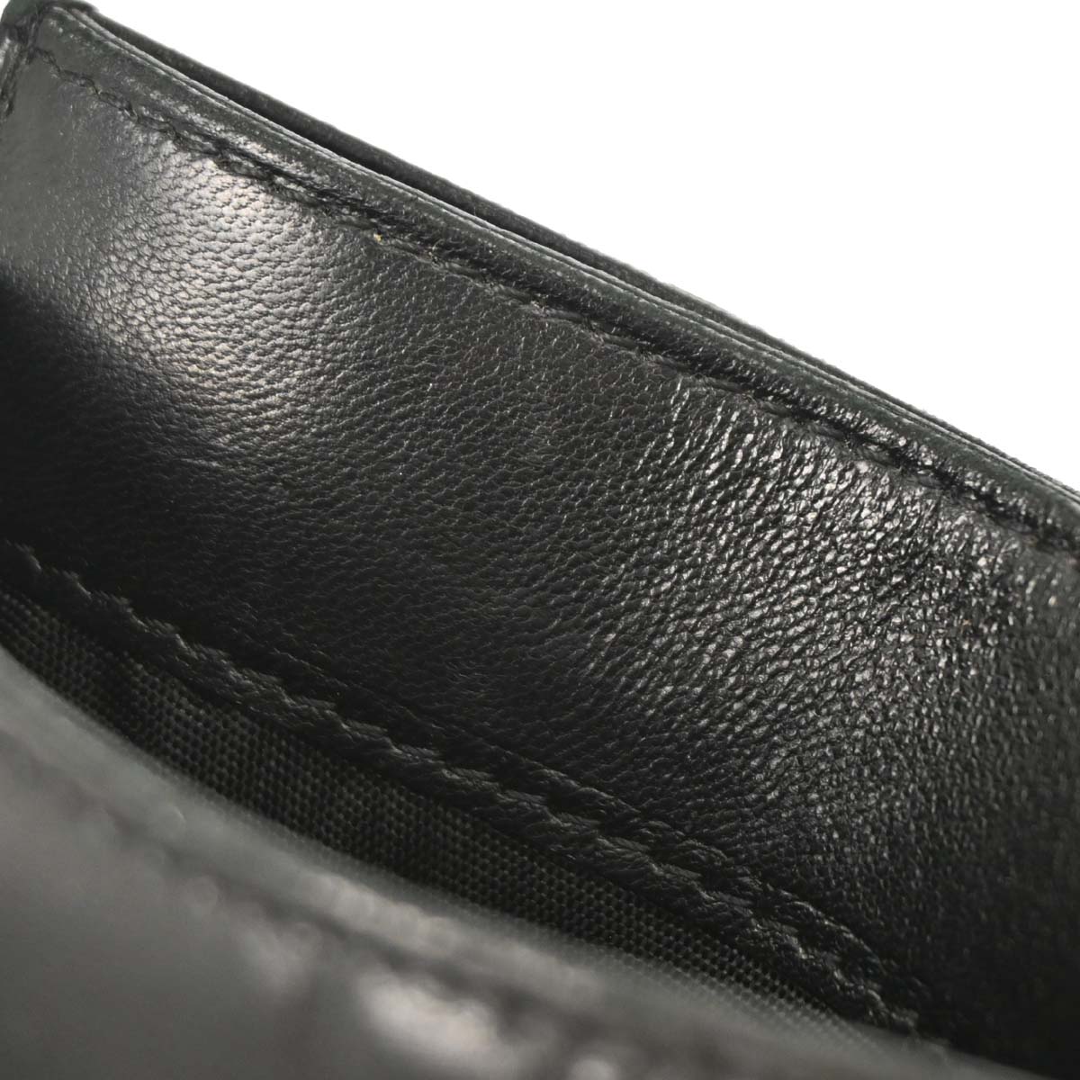 Chanel Black Lambskin Icon Cardholder Small Good