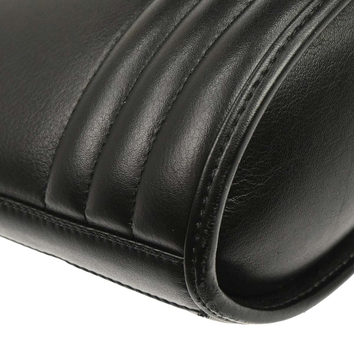 Yves Saint Laurent Black Leather Shoulder Bag
