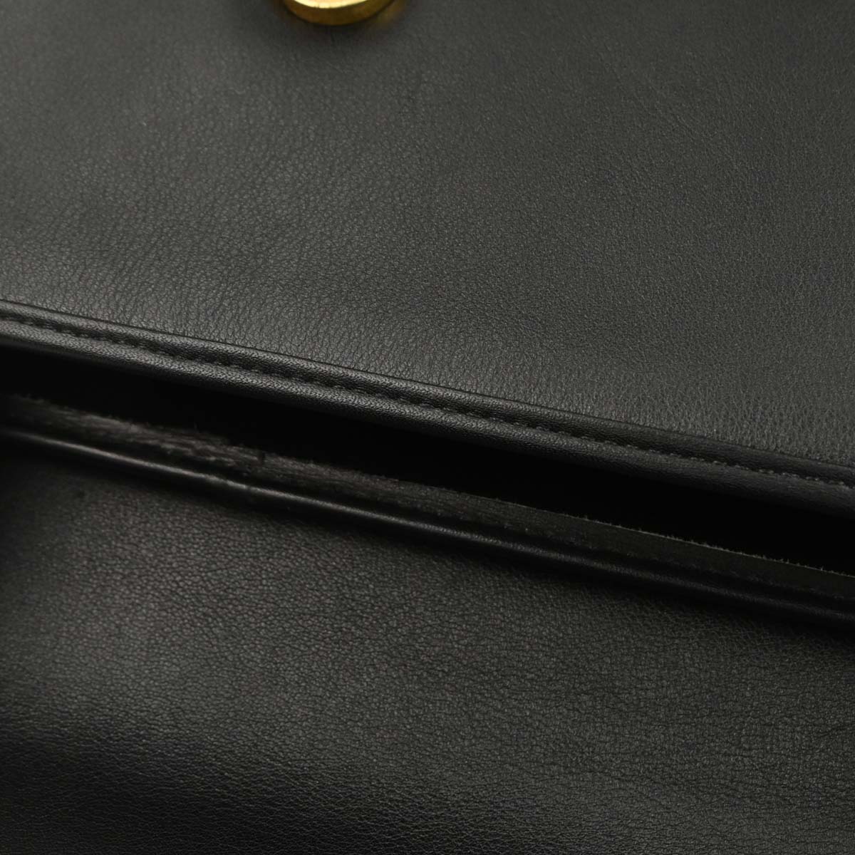 Yves Saint Laurent Black Leather Shoulder Bag