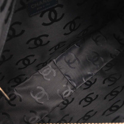 Chanel 2002-2003 Blue Denim Acrylic Chain Shoulder Bag
