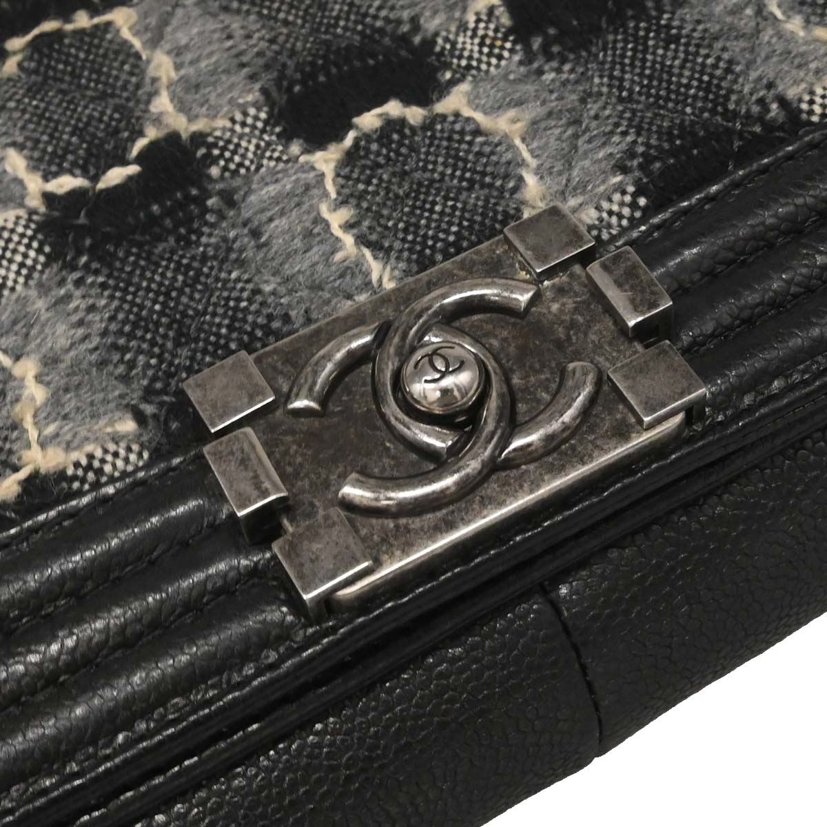 Boy Chanel 2013-2014 Black Caviar Tweed Medium Shoulder Bag