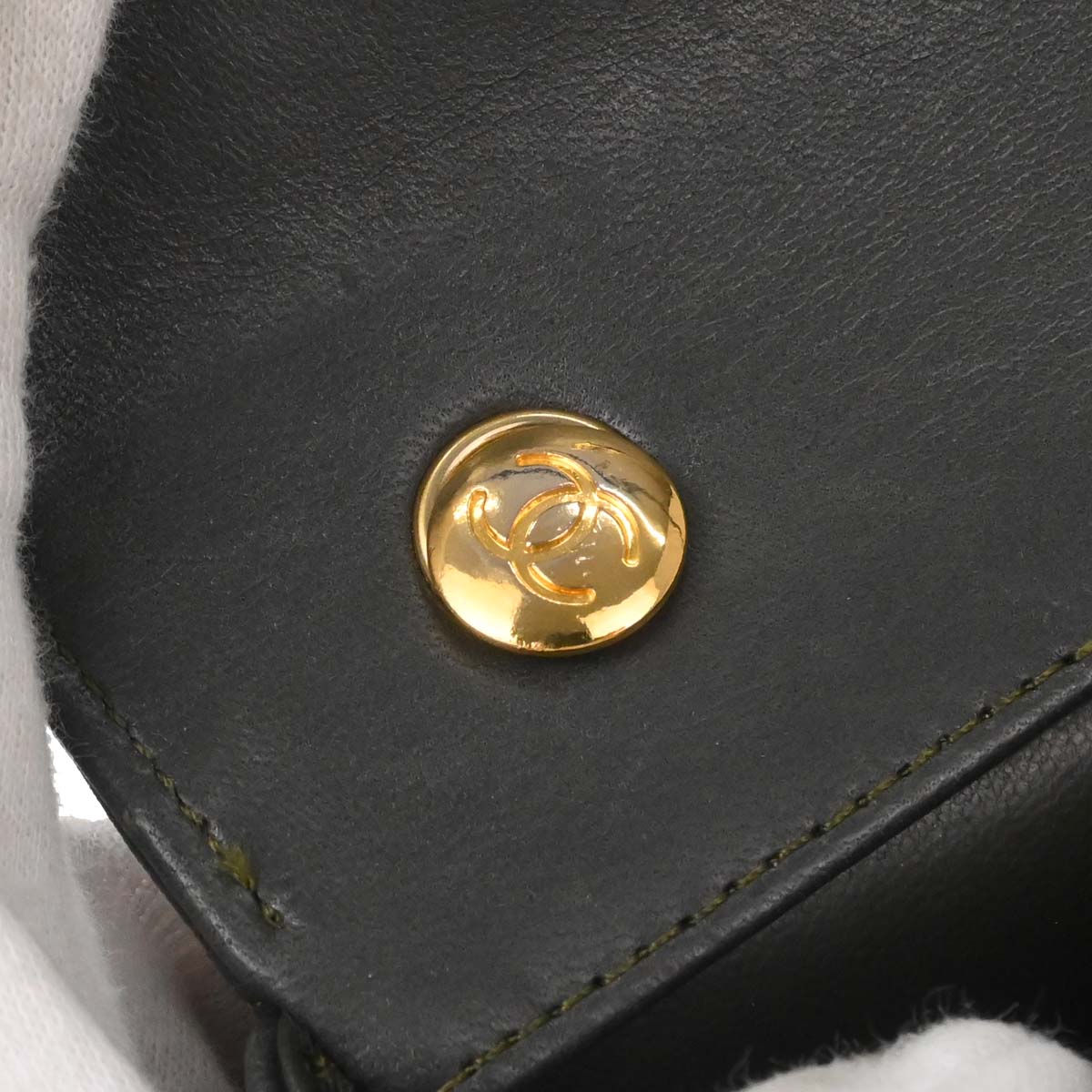 Chanel 1989-1991 Khaki Lambskin Straight Flap Shoulder Bag