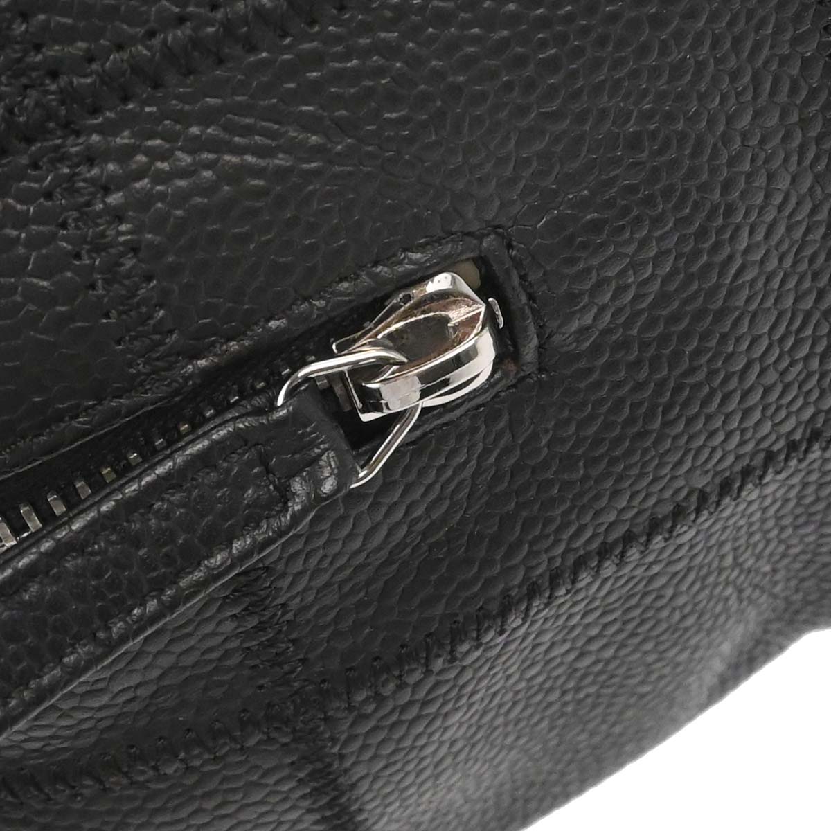 Chanel 2005-2006 Black Caviar Skin Choco Bar Handbag