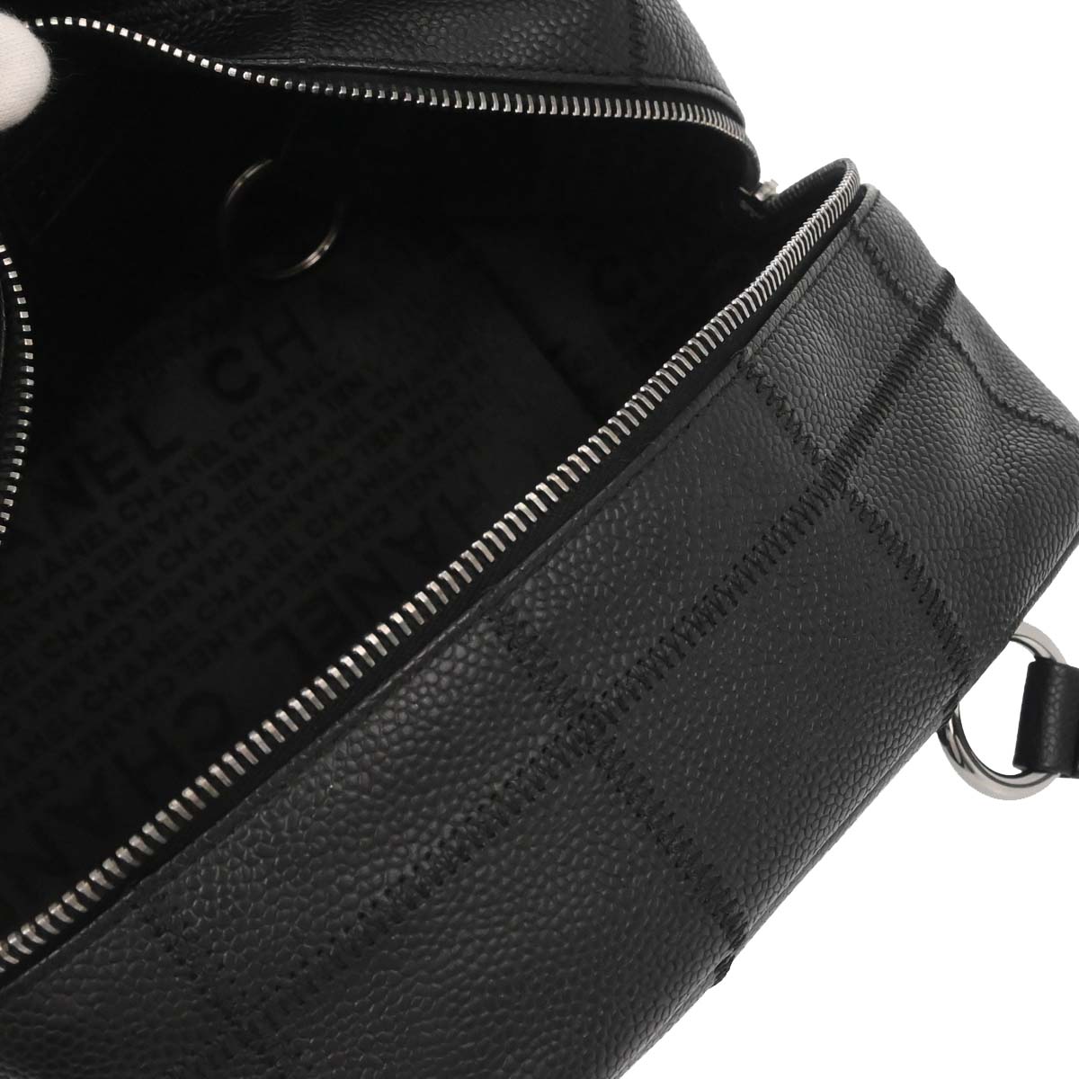 Chanel 2005-2006 Black Caviar Skin Choco Bar Handbag