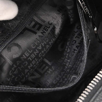 Chanel 2005-2006 Black Caviar Skin Choco Bar Handbag