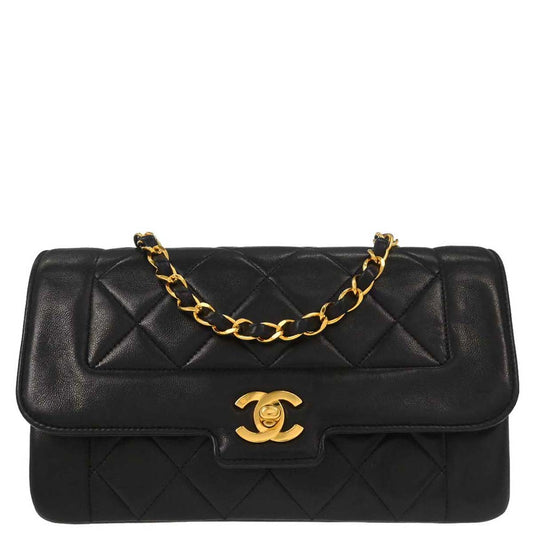 Chanel 1991-1994 Black Lambskin Single Flap Shoulder Bag