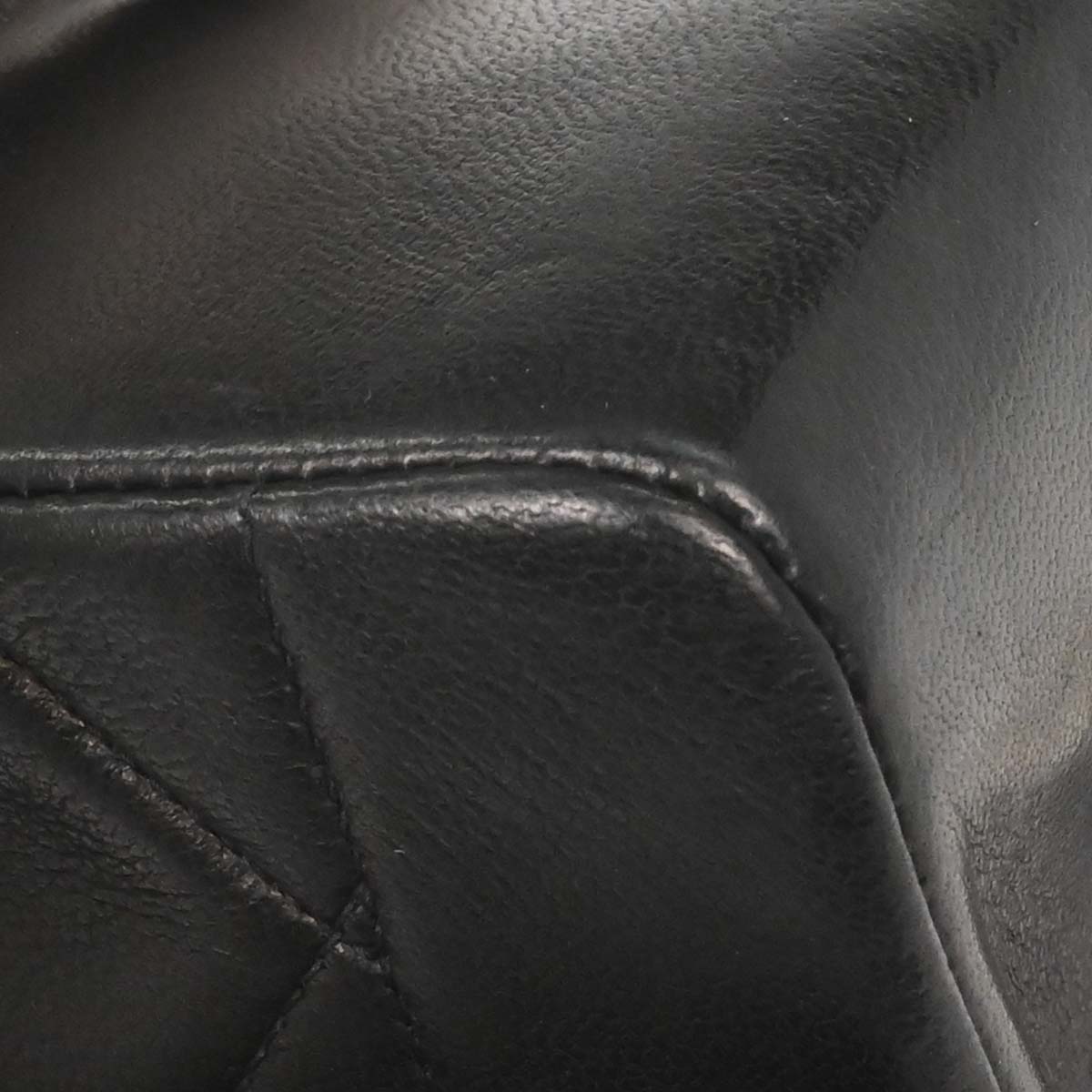 Chanel 1991-1994 Black Lambskin Single Flap Shoulder Bag