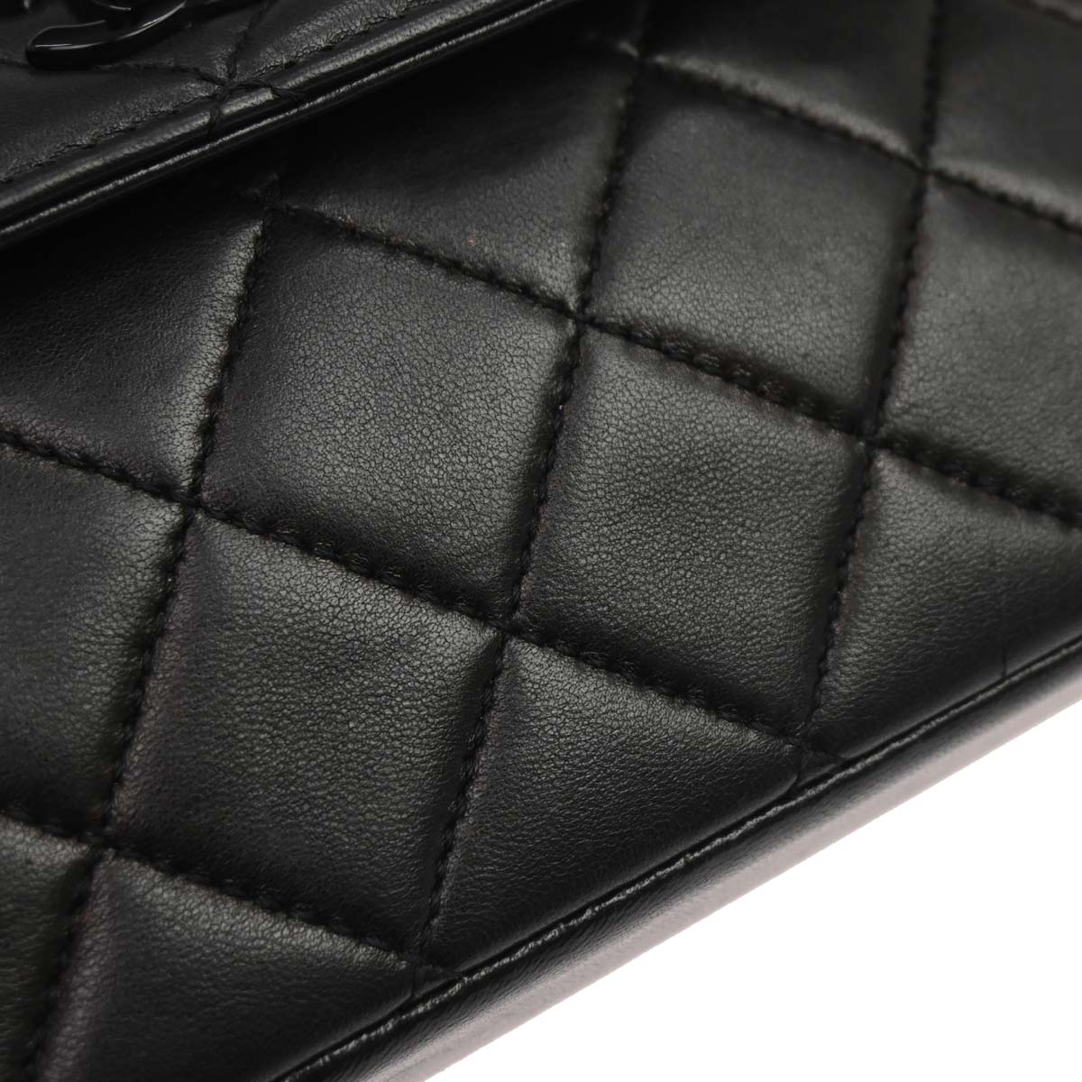 Chanel Black Lambskin Acrylic Chain Straight Flap Handbag