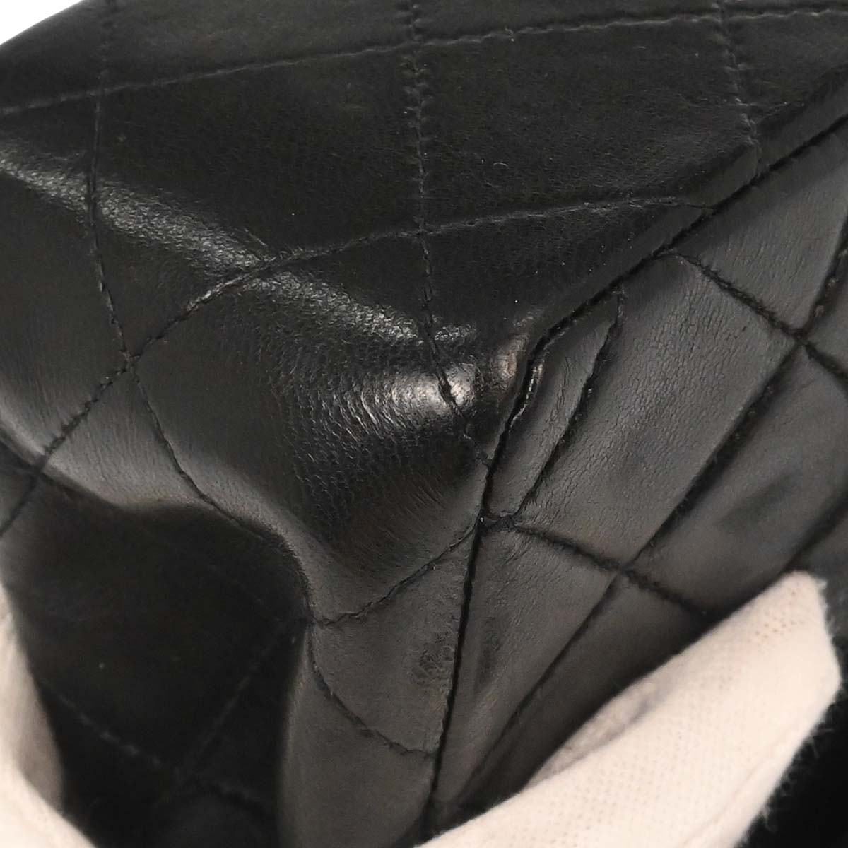 Chanel 2002-2003 Black Lambskin Mini Classic Square Flap Shoulder Bag 17