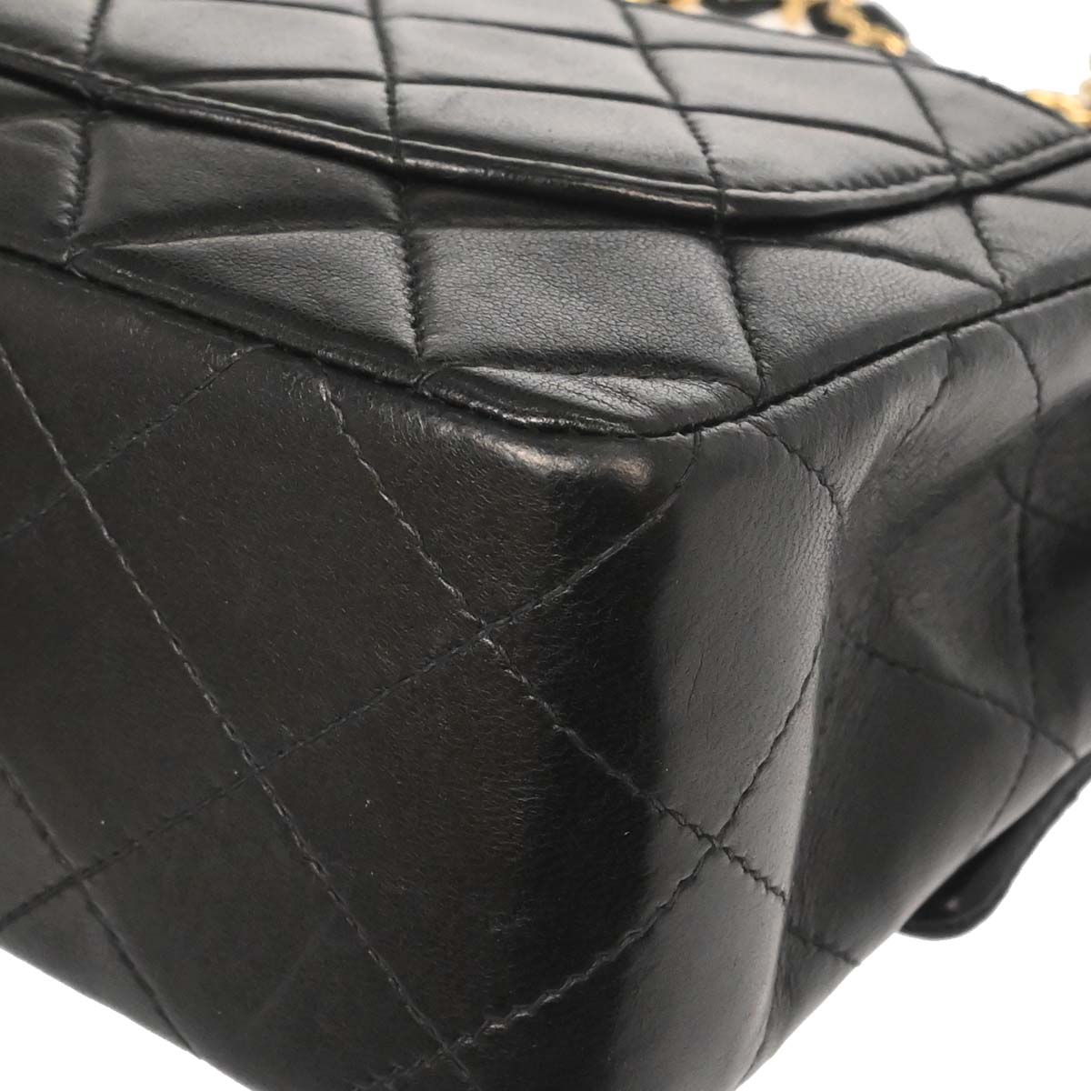 Chanel 2002-2003 Black Lambskin Mini Classic Square Flap Shoulder Bag 17