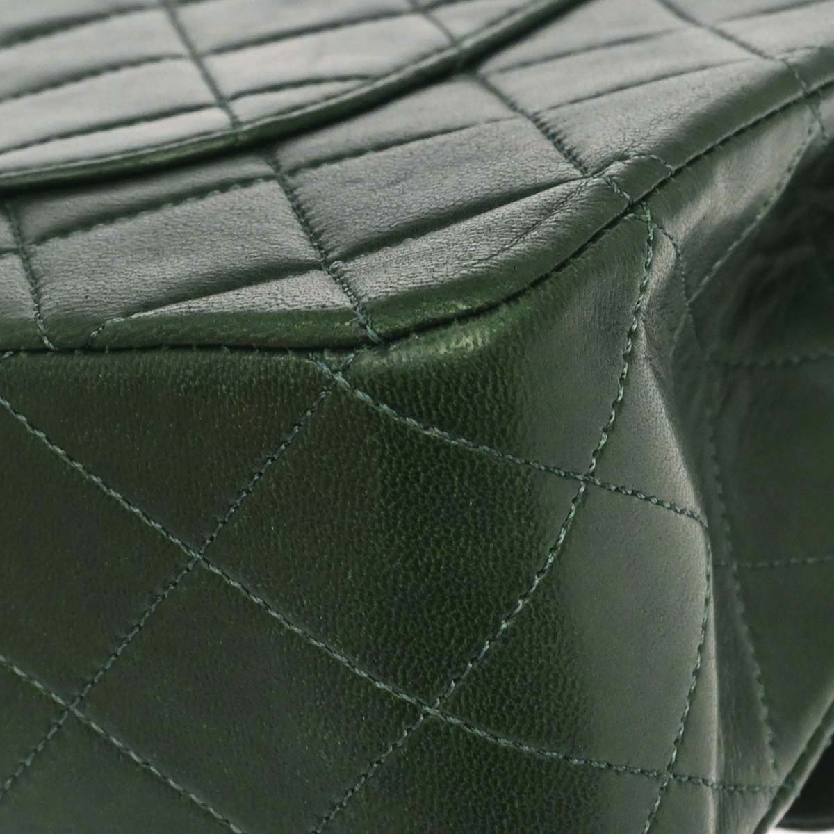 Chanel 1986-1988 Green Lambskin Medium Classic Double Flap Shoulder Bag