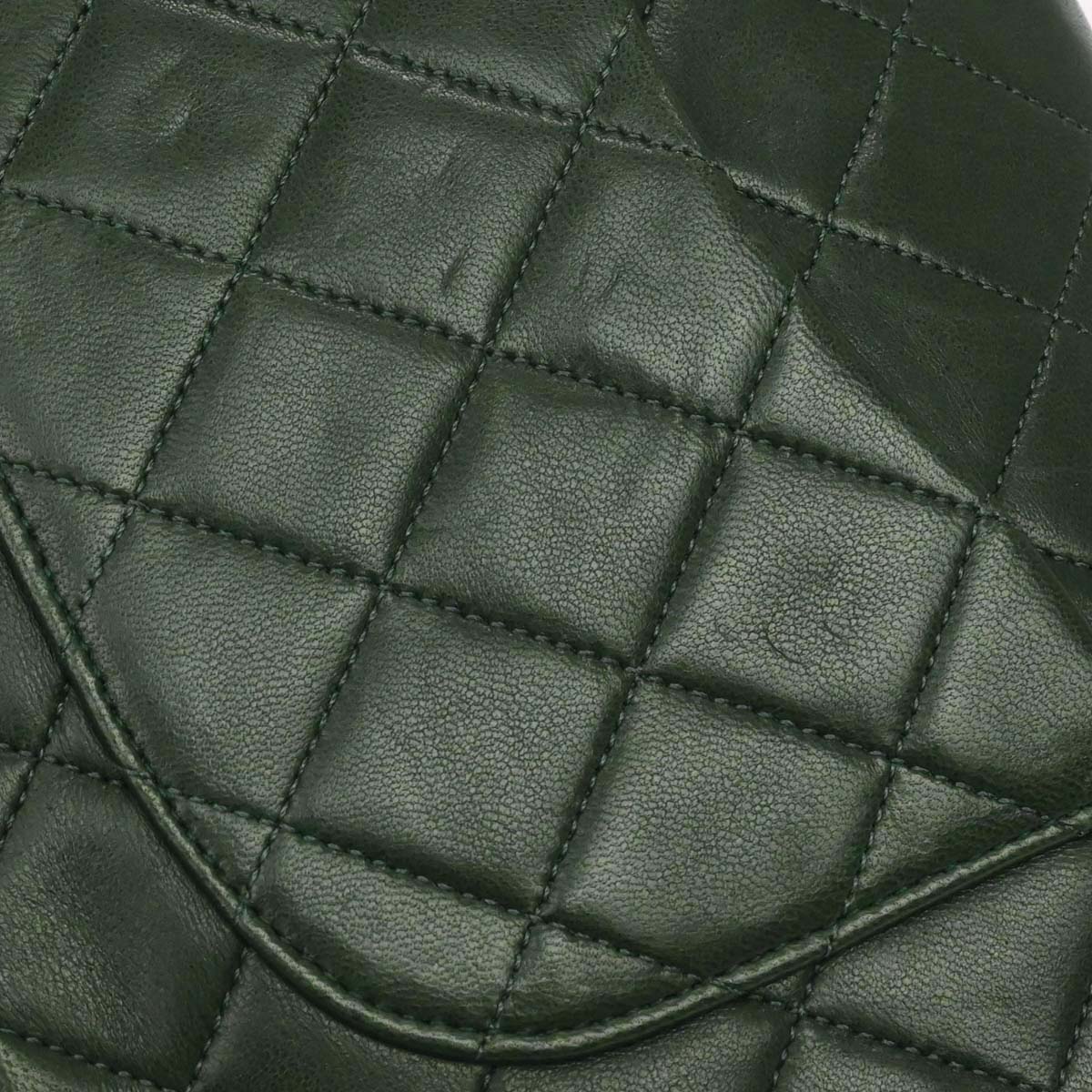 Chanel 1986-1988 Green Lambskin Medium Classic Double Flap Shoulder Bag