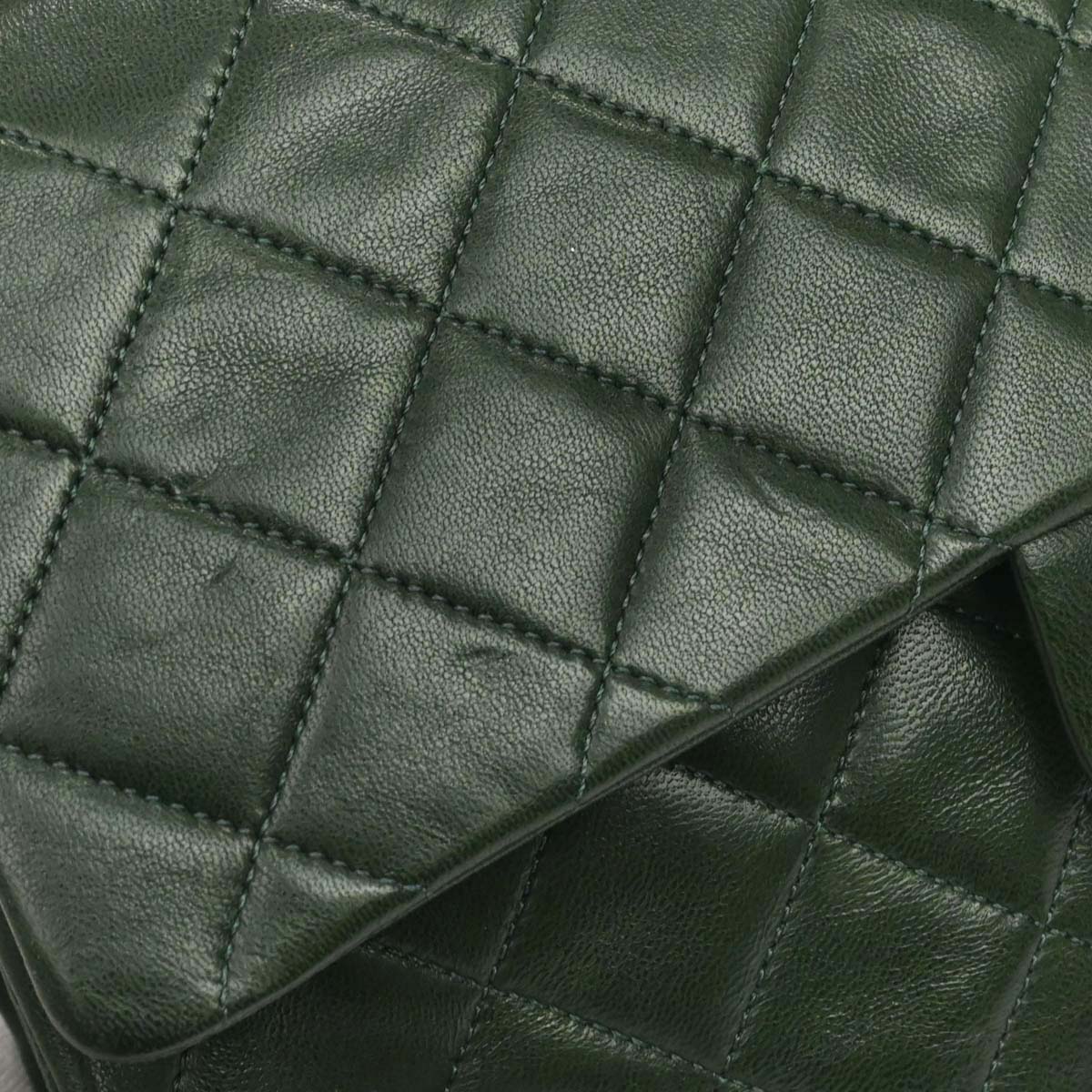 Chanel 1986-1988 Green Lambskin Medium Classic Double Flap Shoulder Bag