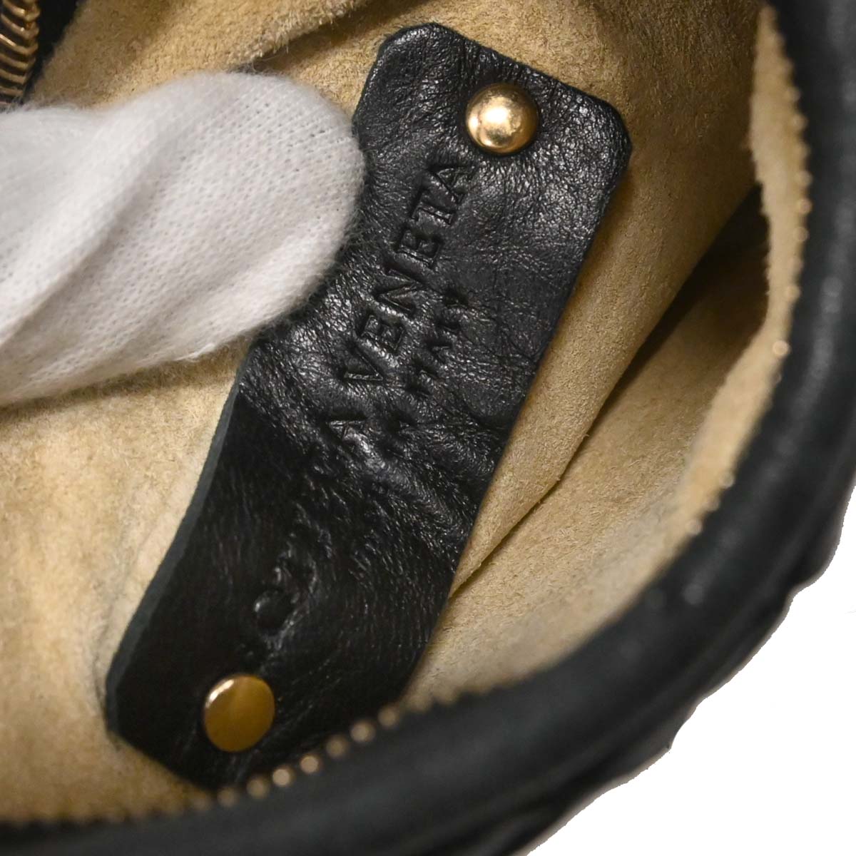 Bottega Veneta Black Lambskin Intrecciato Hobo Handbag