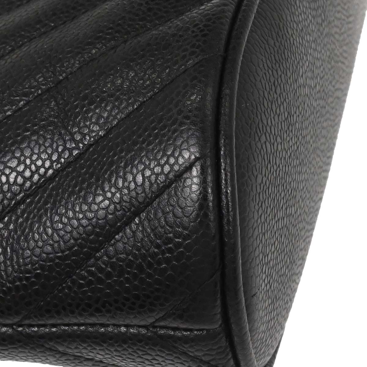 Chanel 1991-1994 Black Caviar Skin Chevron Handbag