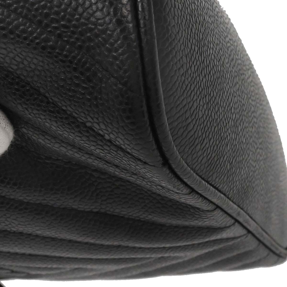 Chanel 1991-1994 Black Caviar Skin Chevron Handbag