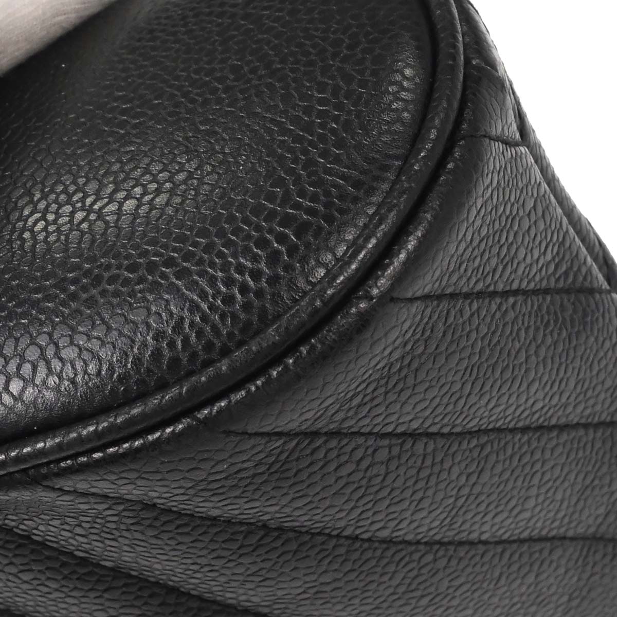 Chanel 1991-1994 Black Caviar Skin Chevron Handbag
