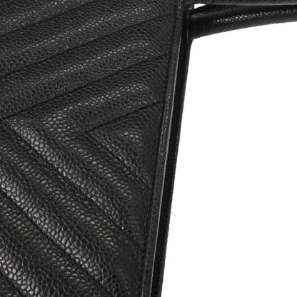 Chanel 1991-1994 Black Caviar Skin Chevron Handbag