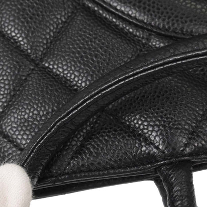 Chanel 2005-2006 Black Caviar Skin Medallion Tote Handbag