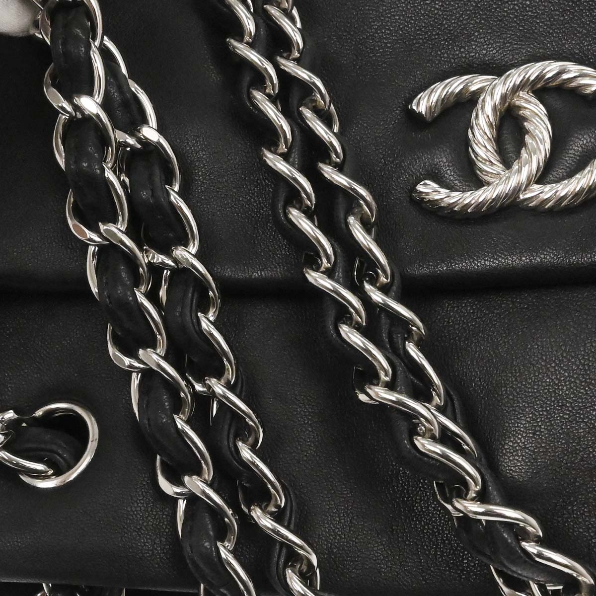 Chanel 2009-2010 Black Lambskin Tote Chain Handbag