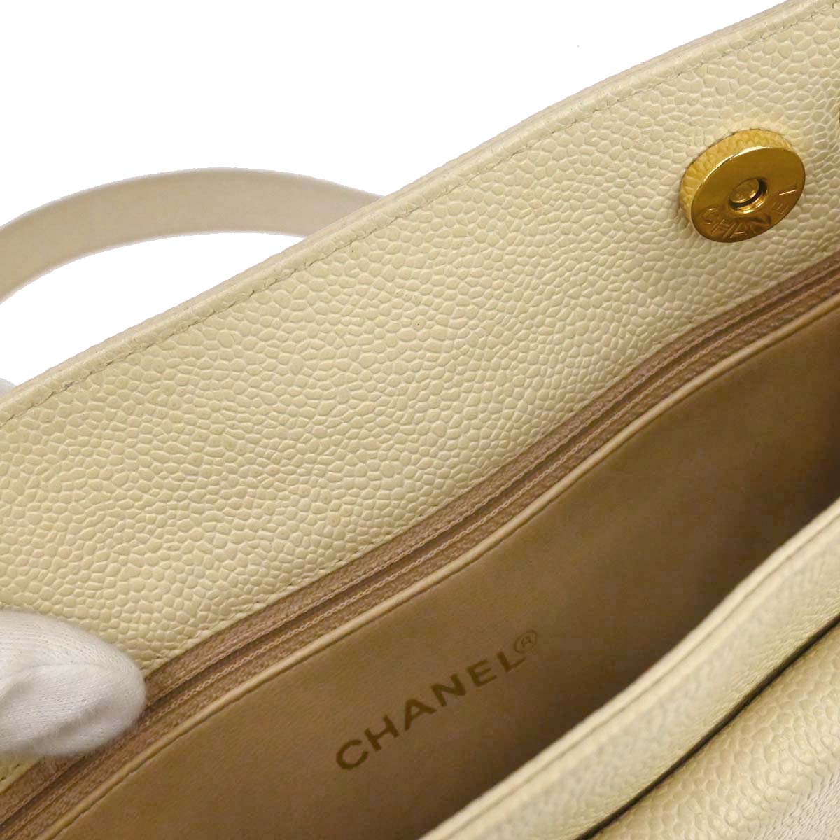 Chanel 1994-1996 Ivory Caviar Skin Shoulder Tote Bag