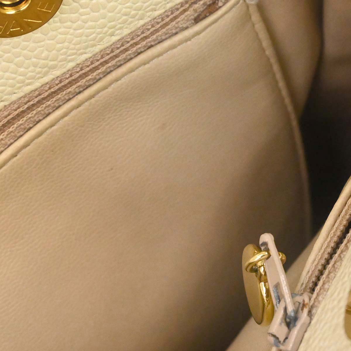 Chanel 1994-1996 Ivory Caviar Skin Shoulder Tote Bag