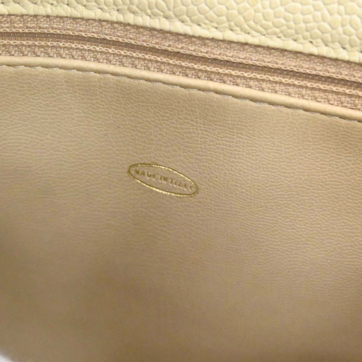 Chanel 1994-1996 Ivory Caviar Skin Shoulder Tote Bag