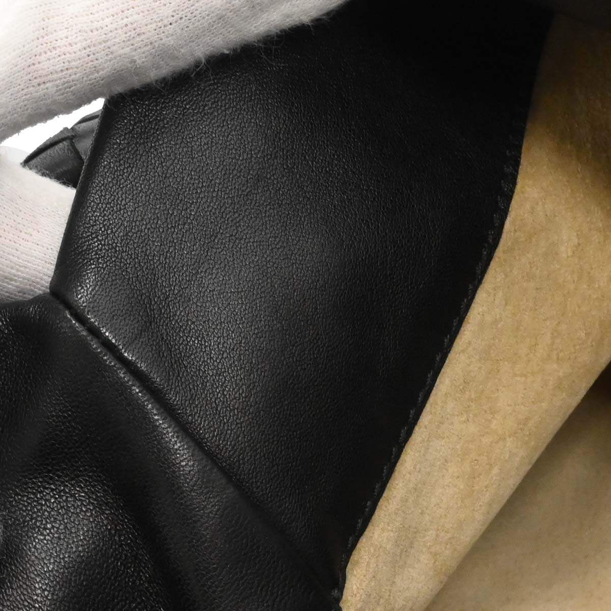 Bottega Veneta Black Lambskin Intrecciato Handbag