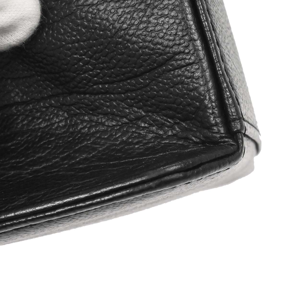 Yves Saint Laurent Black Leather Shoulder Bag