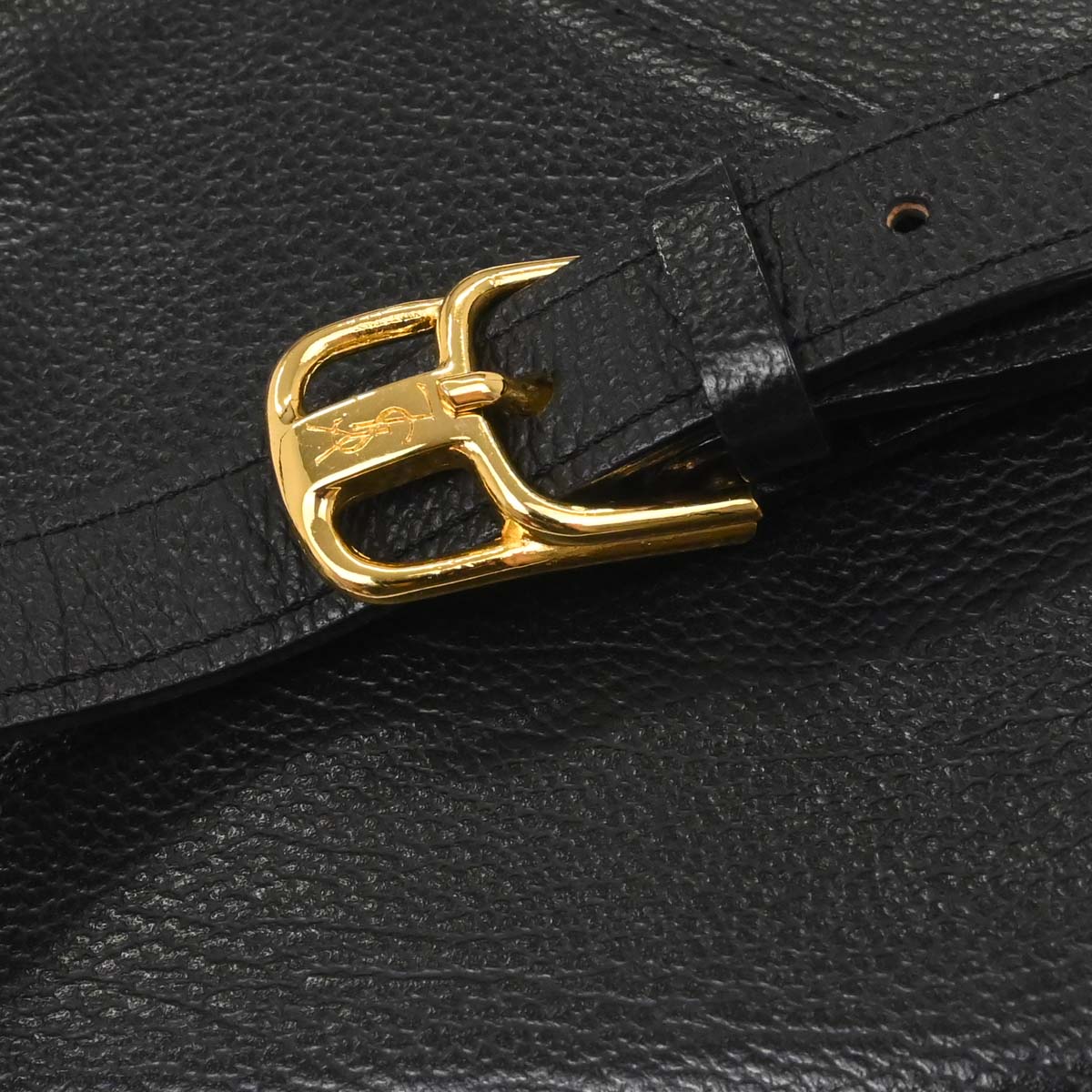 Yves Saint Laurent Black Leather Shoulder Bag
