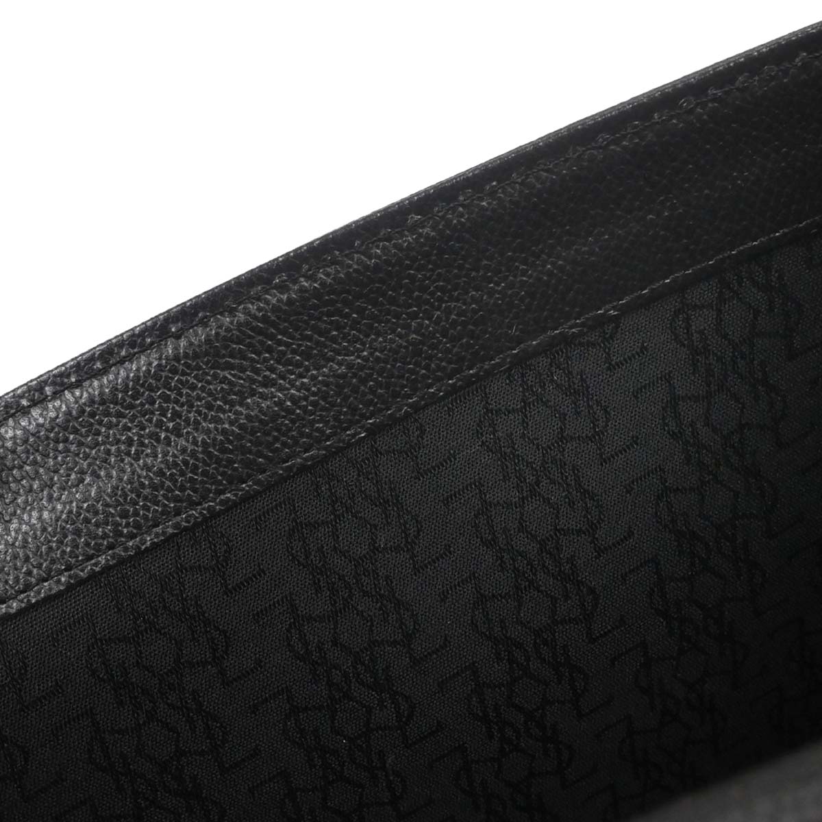 Yves Saint Laurent Black Leather Shoulder Bag