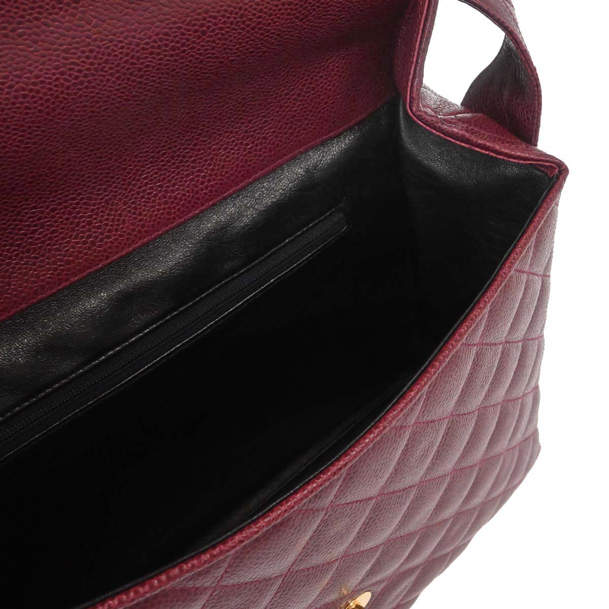 Chanel 1991-1994 Bordeaux Caviar Skin Shoulder Bag