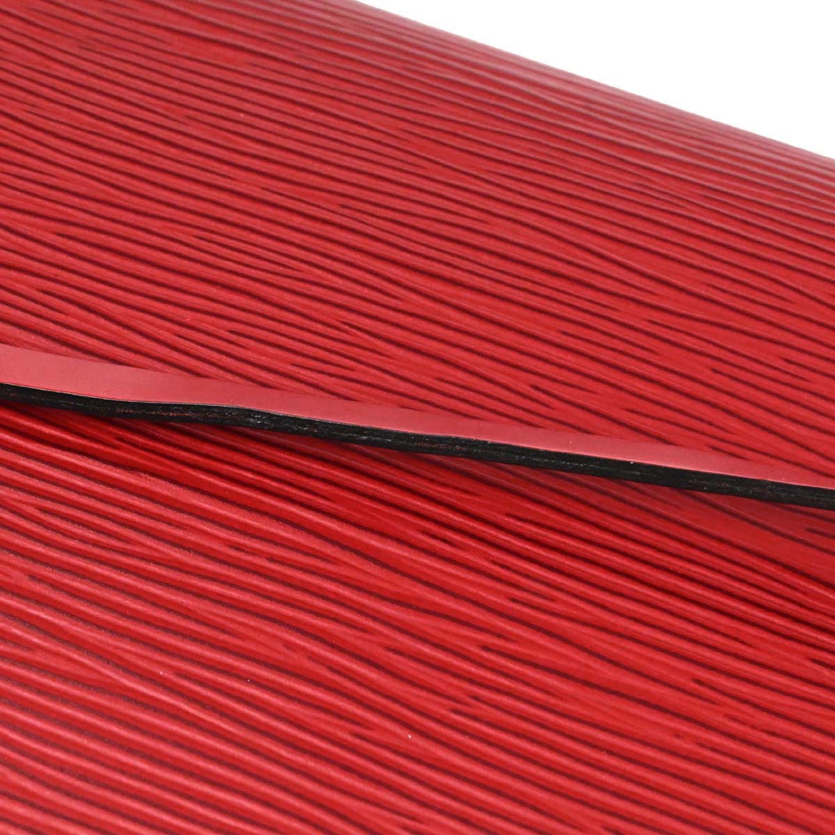 Louis Vuitton Red Epi Pochette Accessoires 24 Handbag M52957