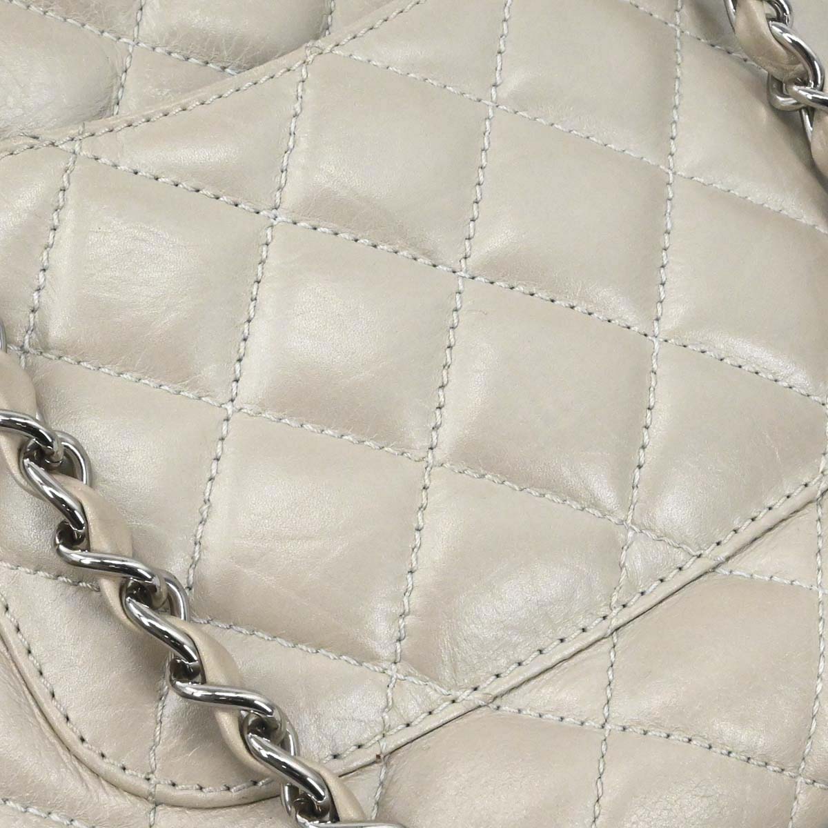 Chanel 2006-2008 Off-white Calfskin Cambon Ligne Tote Handbag