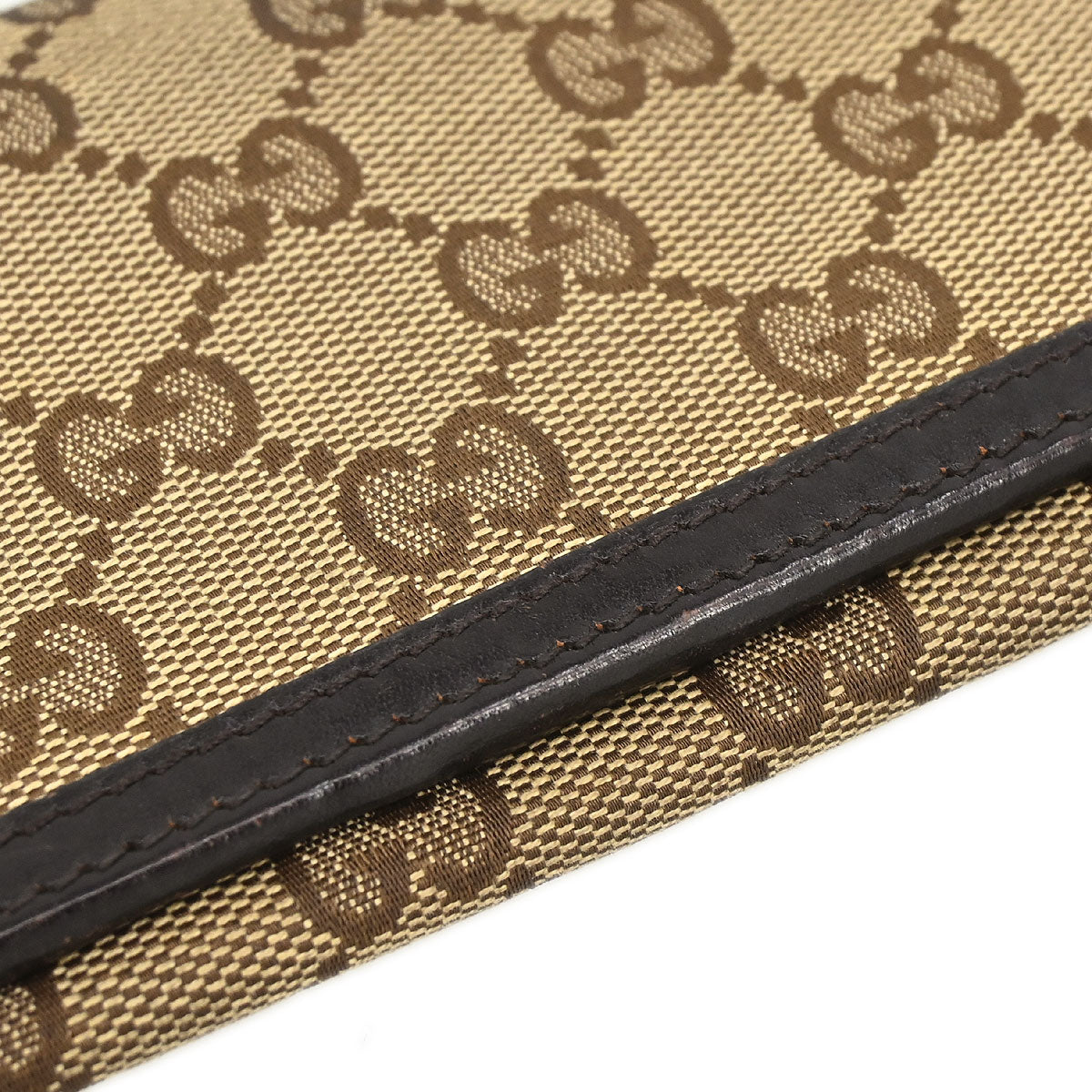 Gucci Beige GG Bifold Wallet