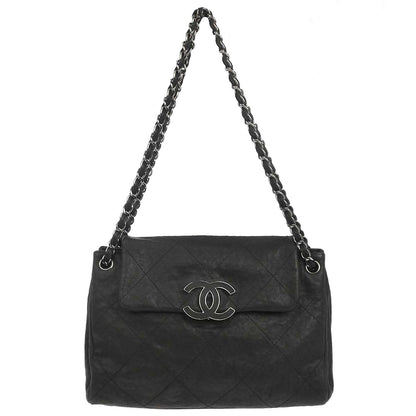 Chanel 2011 Black Calfskin Hamptons CC Accordion Flap Shoulder Bag