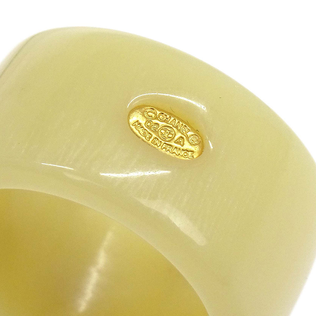 Chanel Ring Ivory Acrylic #53 02A
