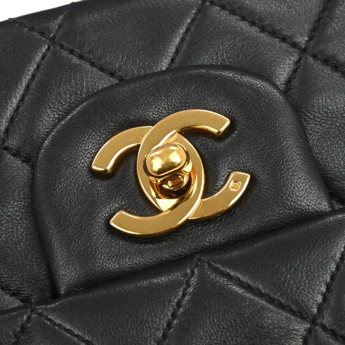 Chanel Black Lambskin Medium Classic Double Flap Shoulder Bag