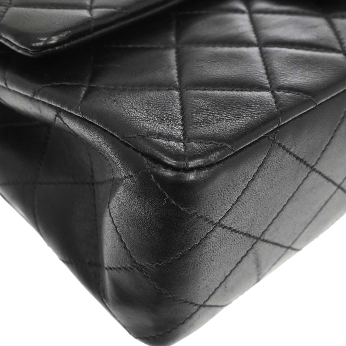 Chanel Black Lambskin Medium Classic Double Flap Shoulder Bag